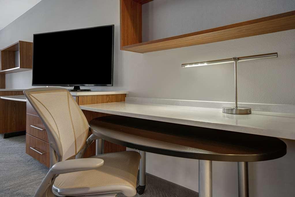 Hampton Inn Zanesville Δωμάτιο φωτογραφία